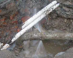 白玉水管维修费用是多少
