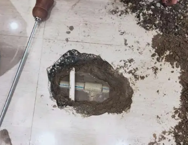白玉卫生间测漏水